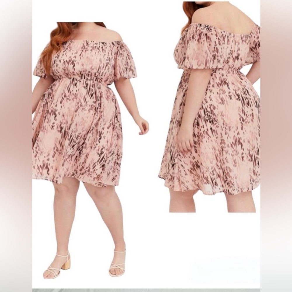 Torrid Blush and Brown Floral Dress Size 00 ( M/L)